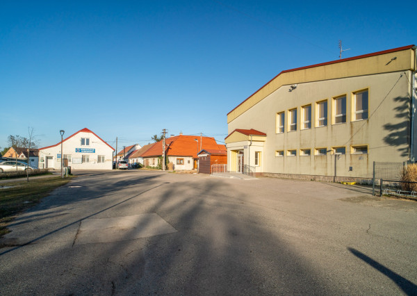 REZERVOVANÉ: Na predaj moderný a energeticky úsporný 3-izbový rodinný dom v Gajaroch