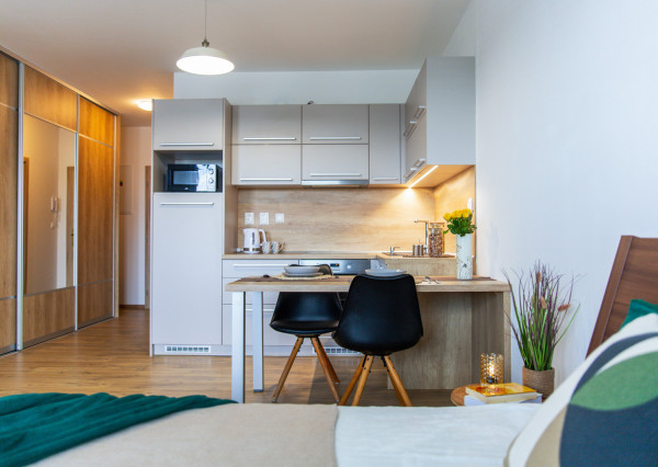 REZERVOVANÉ:Na predaj 1-izbový byt v centre Vrbového