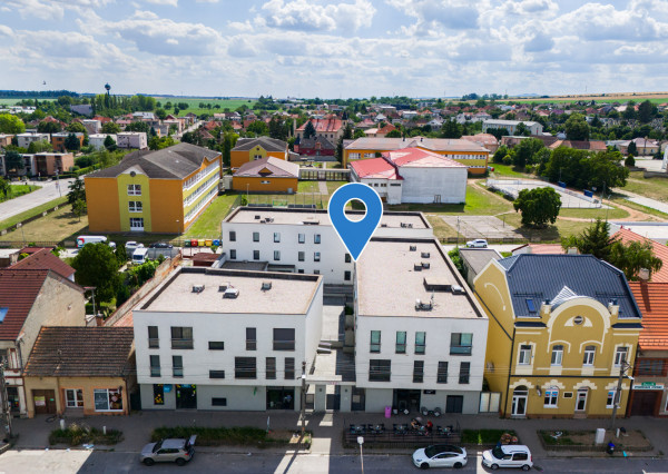 REZERVOVANÉ:Na predaj 1-izbový byt v centre Vrbového