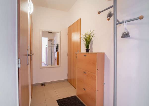 Na prenájom 3-izbový byt v Petržalke na Holičskej ulici