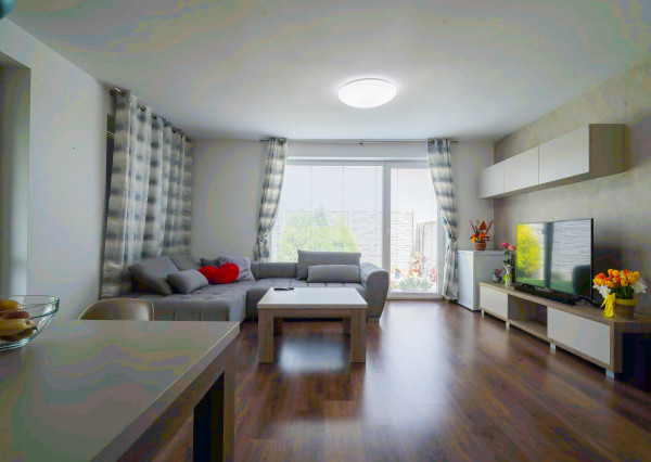 REZERVOVANÉ:Na predaj rodinný dom s terasou v Dunajskej Lužnej