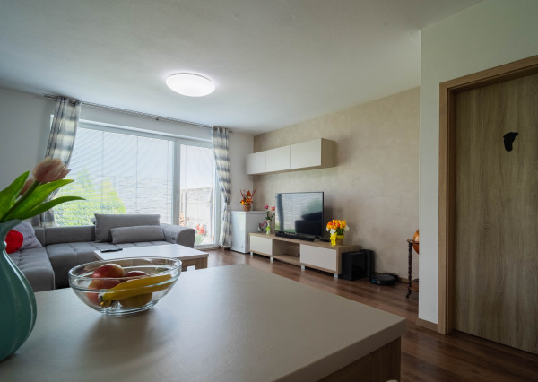 REZERVOVANÉ:Na predaj rodinný dom s terasou v Dunajskej Lužnej