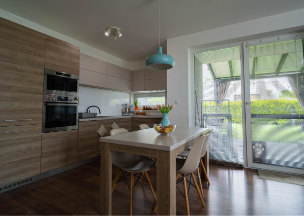 REZERVOVANÉ:Na predaj rodinný dom s terasou v Dunajskej Lužnej