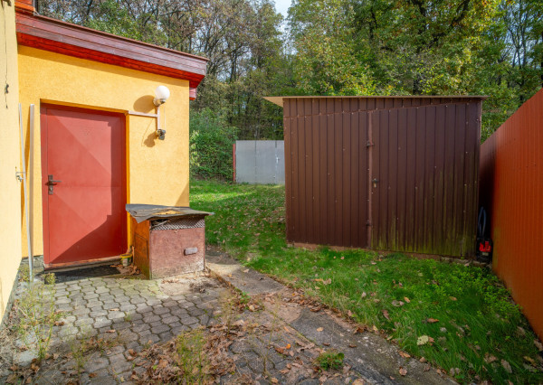 Na predaj príjemný rodinný dom priamo pod lesom v Záhorskej Bystrici