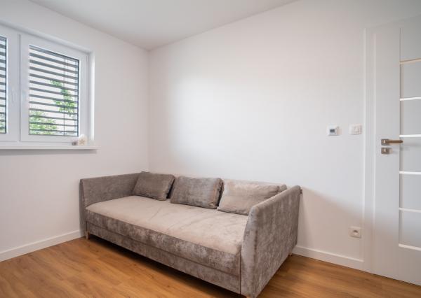 Na prenájom nový, vkusne zariadený 4-izbový rodinný dom v Alžbetinom Dvore