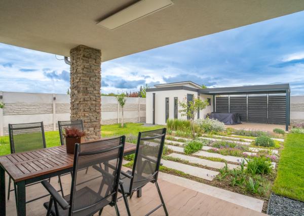 Na prenájom nový, vkusne zariadený 4-izbový rodinný dom v Alžbetinom Dvore