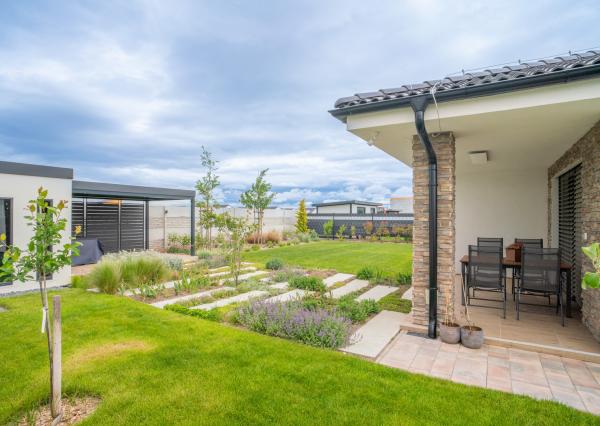 Na prenájom nový, vkusne zariadený 4-izbový rodinný dom v Alžbetinom Dvore