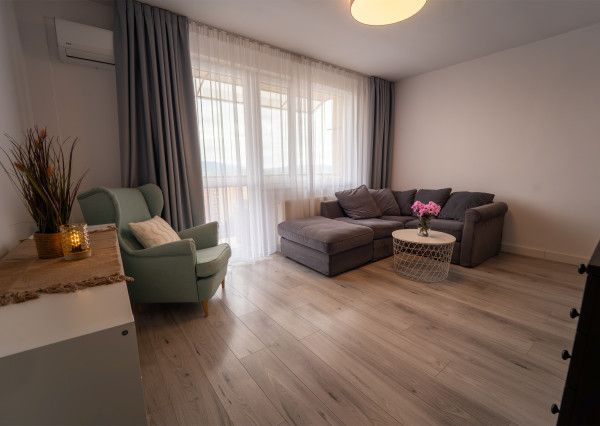 Na prenájom 2-izbový byt s balkónom v Trenčíne na Šafárikovej ulici