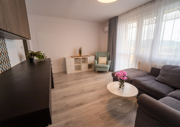 Na prenájom 2-izbový byt s balkónom v Trenčíne na Šafárikovej ulici