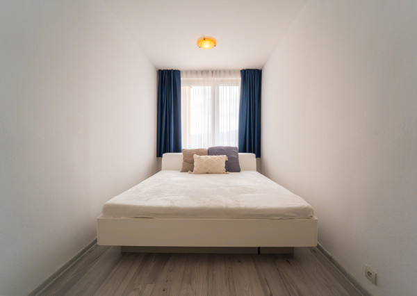 Na prenájom 2-izbový byt s balkónom v Trenčíne na Šafárikovej ulici