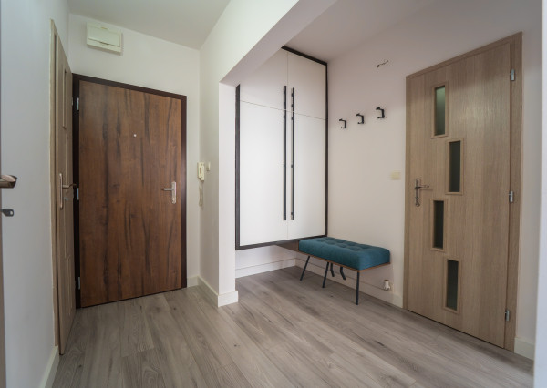 Na prenájom 2-izbový byt s balkónom v Trenčíne na Šafárikovej ulici