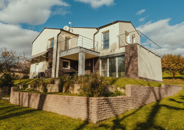 Na predaj 5-izbový dom v lokalite Melčice-Lieskové, časť Dolina