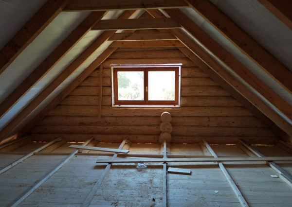 Na predaj zrubový dom s realizáciou výstavby priamo na vašom pozemku