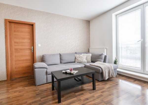 Na prenájom zariadený 2-izbový byt v Podunajských Biskupiciach