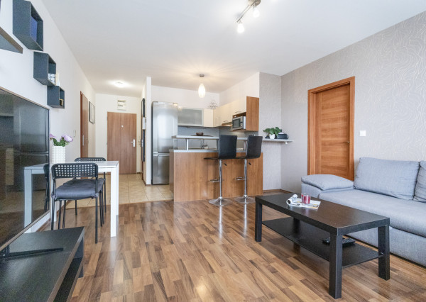 Na prenájom zariadený 2-izbový byt v Podunajských Biskupiciach