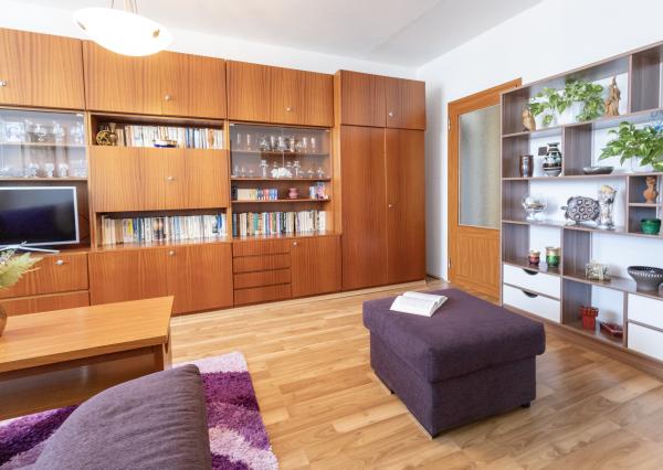 Na predaj 3-izbový byt v Bratislave-Podunajské Biskupice