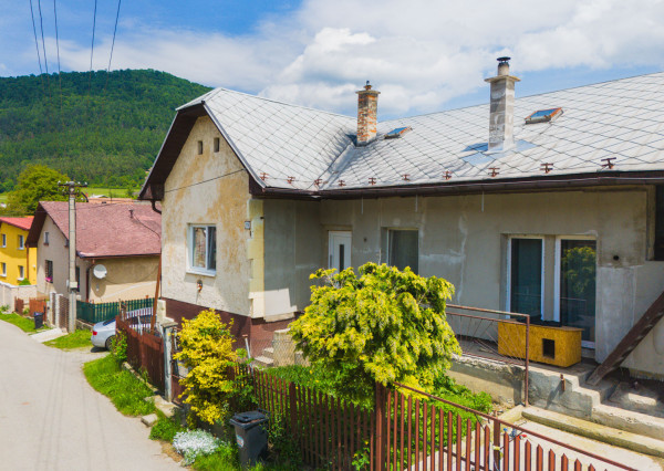 REZERVOVANÉ: Na predaj rodinný dom v mestskej časti Žiliny-Brodno