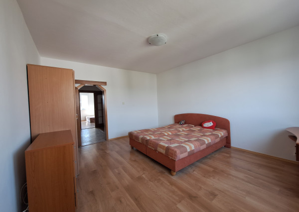 Na predaj 3-izbový byt s loggiou na sídlisku Hájik v Žiline