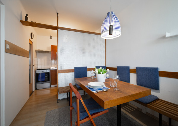 Na predaj štýlový 3-izbový byt v centre Starej Turej