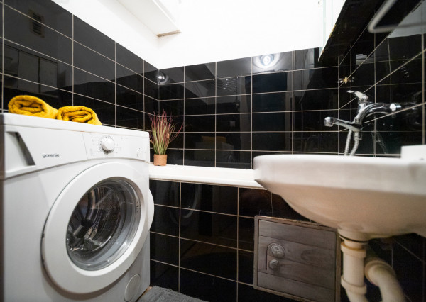 Na predaj štýlový 3-izbový byt v centre Starej Turej