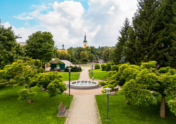 Na predaj štýlový 3-izbový byt v centre Starej Turej
