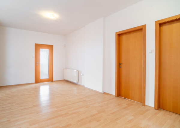 Na prenájom 5-izbový rodinný dom s udržiavanou záhradou v bratislavskej časti Kramáre