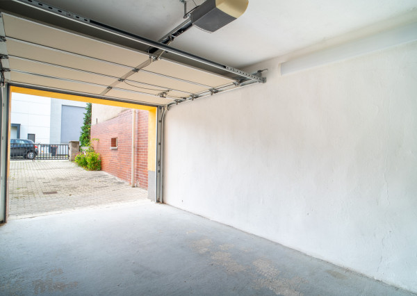 Na prenájom 5-izbový rodinný dom s udržiavanou záhradou v bratislavskej časti Kramáre