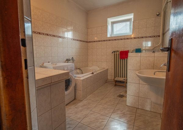 Na predaj rodinný dom v obci Svinná