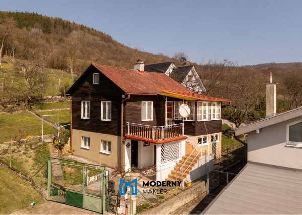 REZERVOVANÉ: Na predaj kompletne zariadený rodinný dom v obci Omšenie