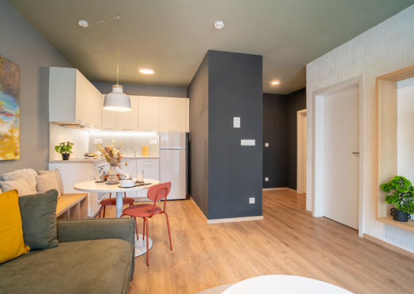 REZERVOVANÉ: Na predaj dizajnový 2-izbový byt v projekte NUPPU