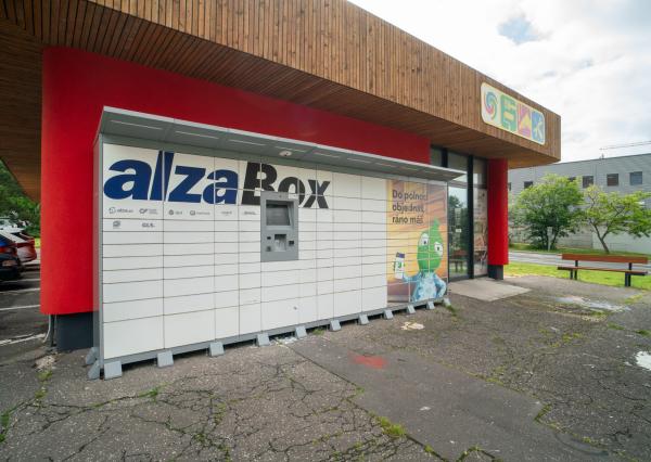 Na predaj slnečný 3-izbový byt s priestrannou loggiou v Bratislave