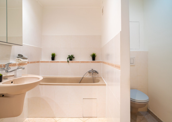 Na prenájom pekný 3-izbový byt v centre mesta Malacky