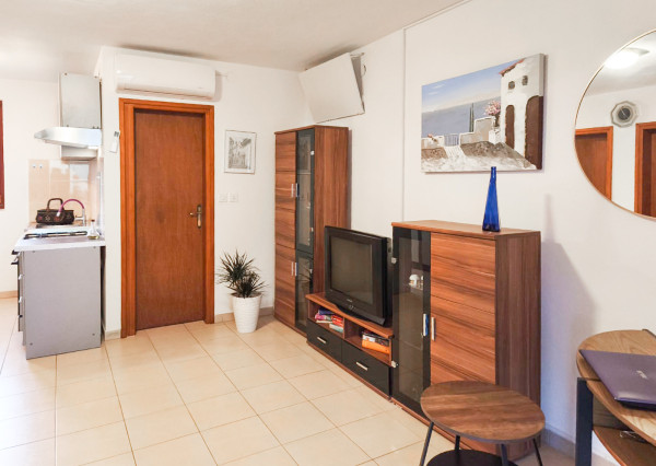 Na predaj 3-izbový apartmán na ostrove Vir v Chorvátsku