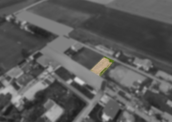 Na predaj pozemok s potenciálom výstavby v obci Horné Janíky