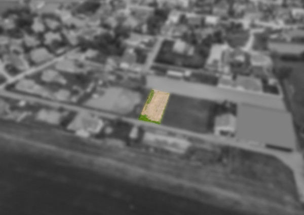 Na predaj pozemok s potenciálom výstavby v obci Horné Janíky