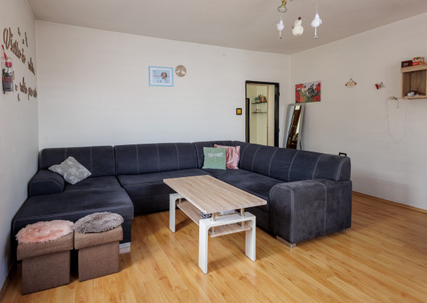 Na predaj 6-izbový rodinný dom v Považskom Chlmci