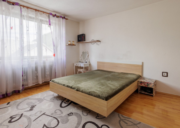 Na predaj 6-izbový rodinný dom v Považskom Chlmci