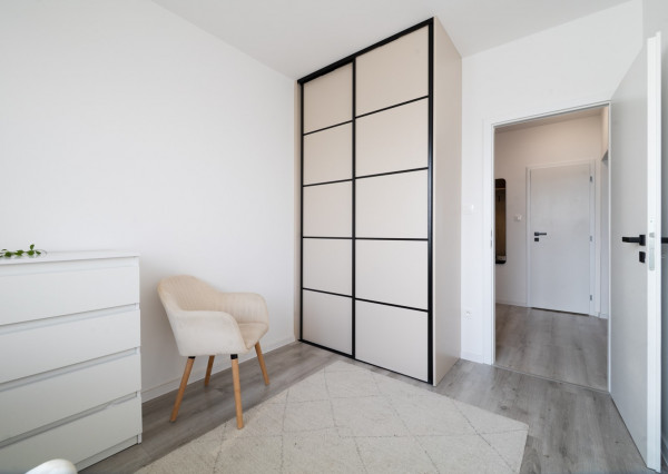 REZERVOVANÉ - Na predaj zariadený 4-izbový byt v Dúbravke