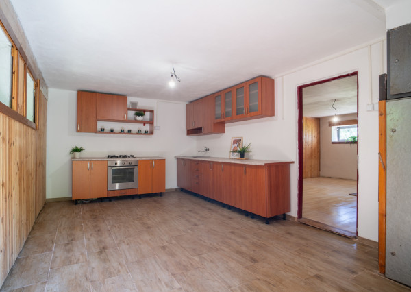 Na predaj rekreačná chata v oblasti Tomky