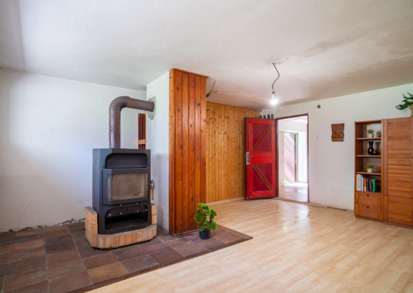 Na predaj rekreačná chata v oblasti Tomky