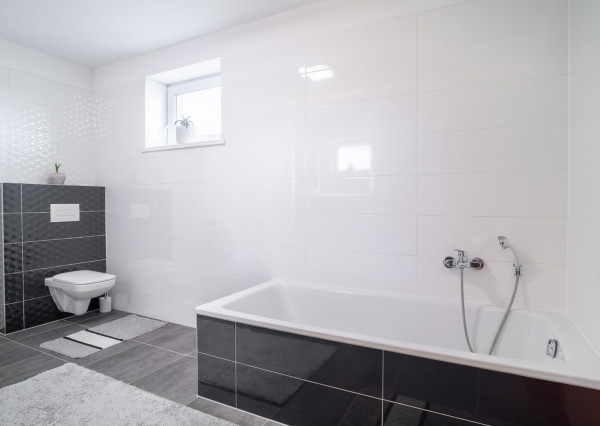 REZERVOVANÉ - Na predaj 5-izbový rodinný dom v Rovinke