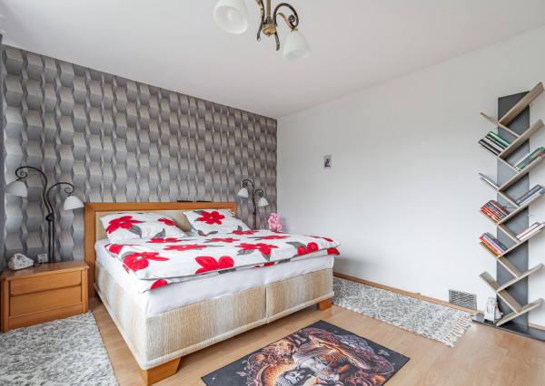 Na predaj rodinný dom s wellnessom v Dolných Lefantovciach