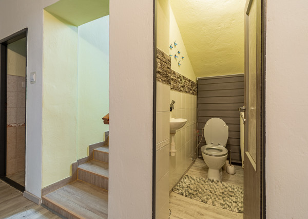 Na predaj rodinný dom s wellnessom v Dolných Lefantovciach