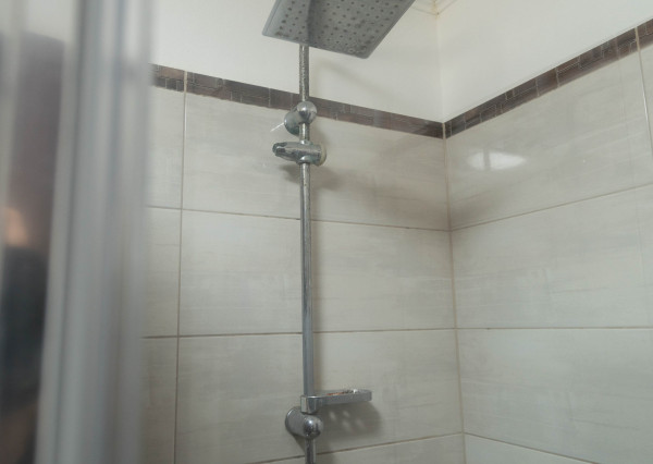 Na predaj 5-izbový rodinný dom v obci Dvorníky