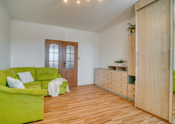 Na predaj príjemný 3-izbový byt v meste Malacky