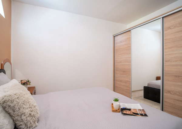 Na predaj 3-izbový byt v obci Rohožník