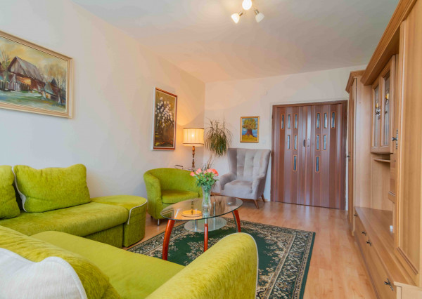 REZERVOVANÝ: Na predaj priestranný 2-izbový byt v Starej Ľubovni