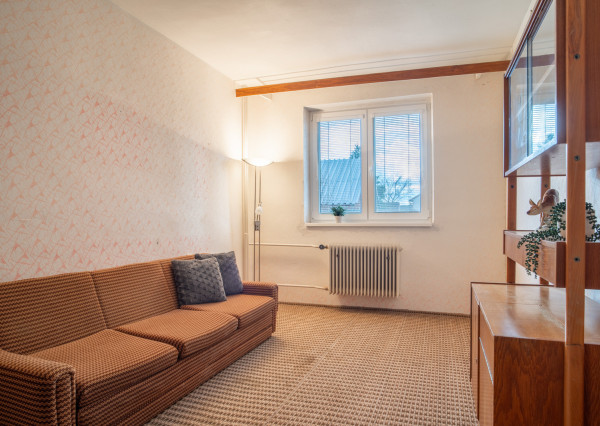 Na predaj 7-izbový rodinný dom v Studienke s investičným potenciálom