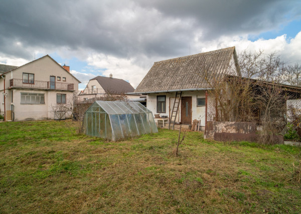 Na predaj 7-izbový rodinný dom v Studienke s investičným potenciálom