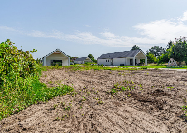 Na predaj moderný 4-izbový rodinný dom v Šoporni